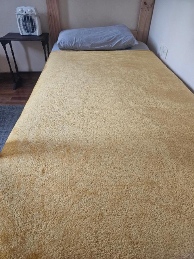Habitacion Amplia Y Centrica En Piso Compartido A Coruna Luaran gambar